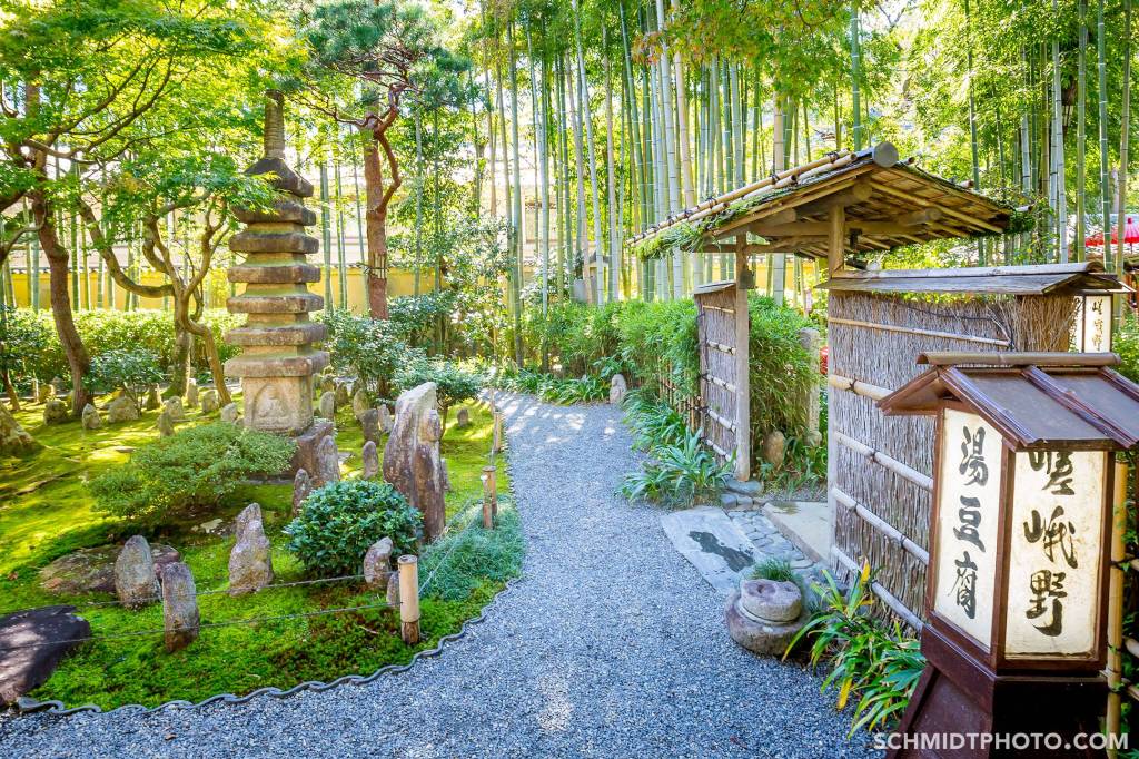 many zen gardens hidden in these temples - 00