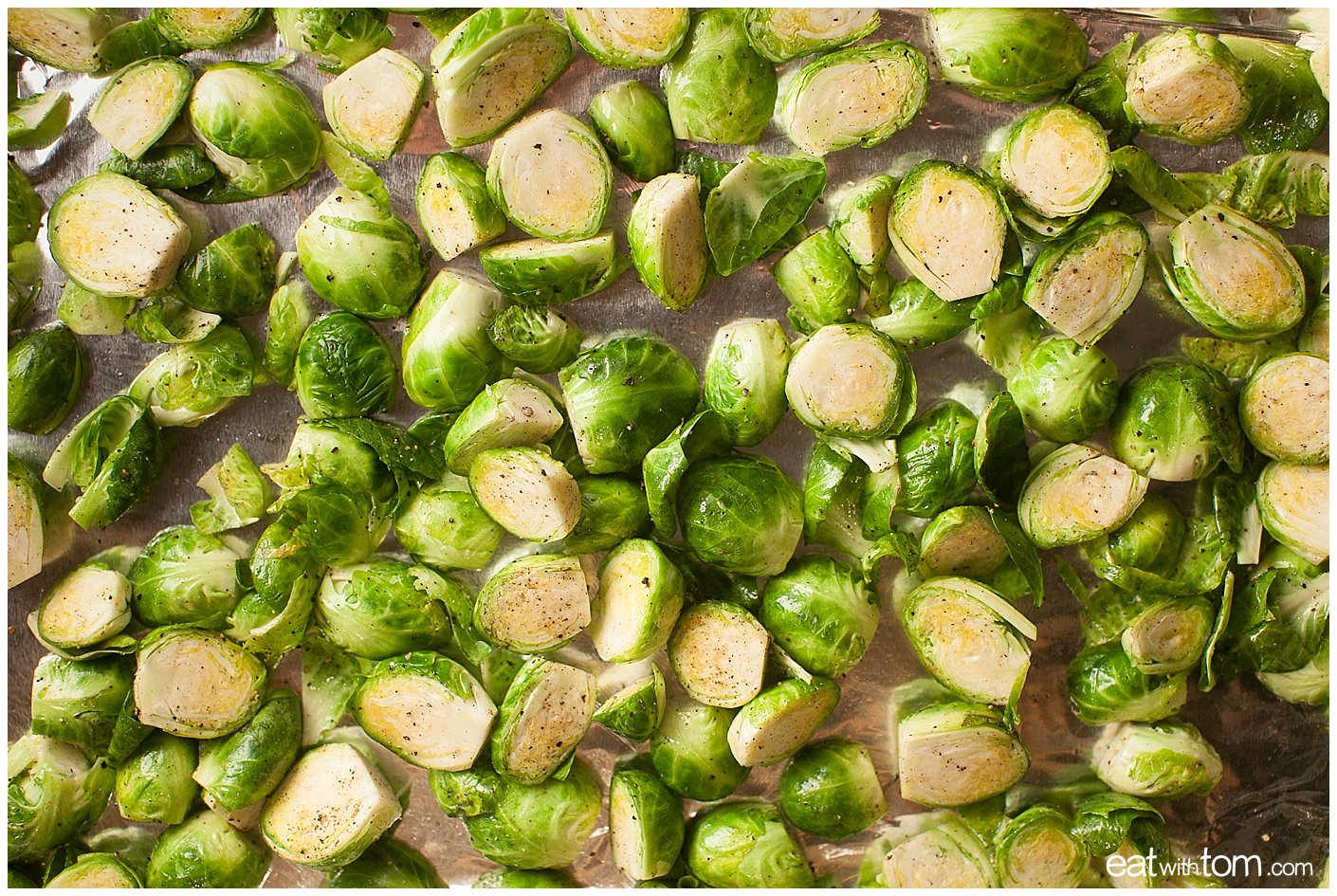 Recipe for roasting Brussels Sprouts with Grapes vegetable side dish