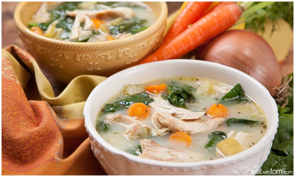 Best rich and flavorful chicken soup in instant pot pressure cooker