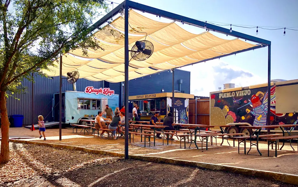 Austin Patio Life Food Culture Meanwhile Brewing